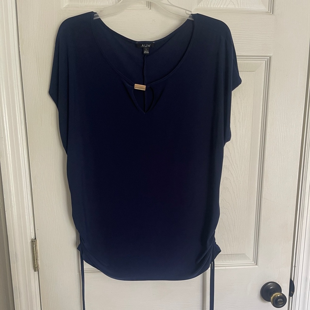 Women’s blue navy blouse large